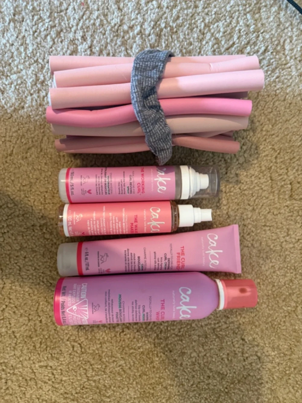 CAKE hair curling set, includes 4 products and hair curling rods